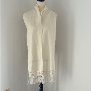 Alpaca Carrasco Scarf Cream Wrap w Flower Crocheted Fringe Made In Peru 86x9